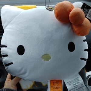 New 2024 Hello Kitty Halloween Nogginz Pillow & Plush Throw Set